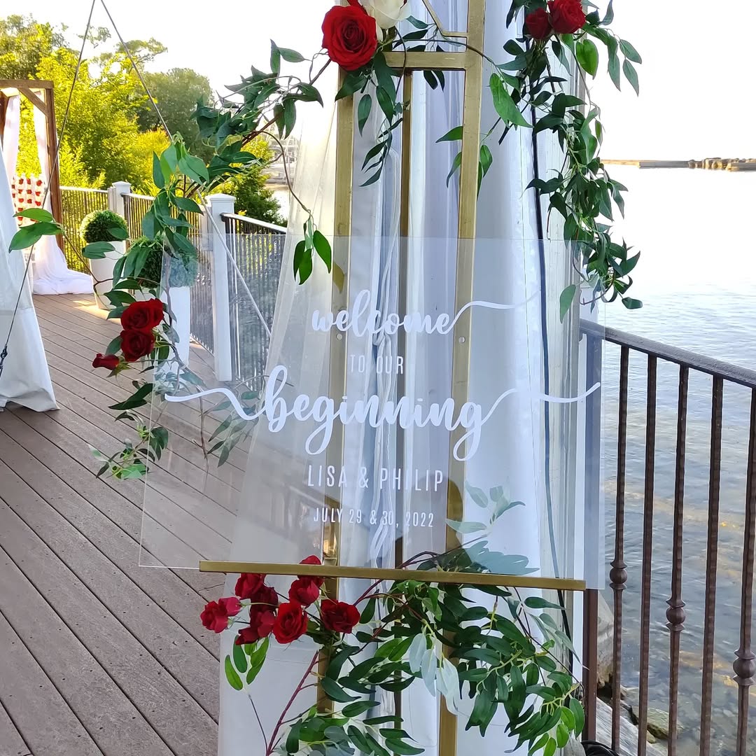 Custom Acrylic Engraving – Modern Laser Engraved Acrylic Signs